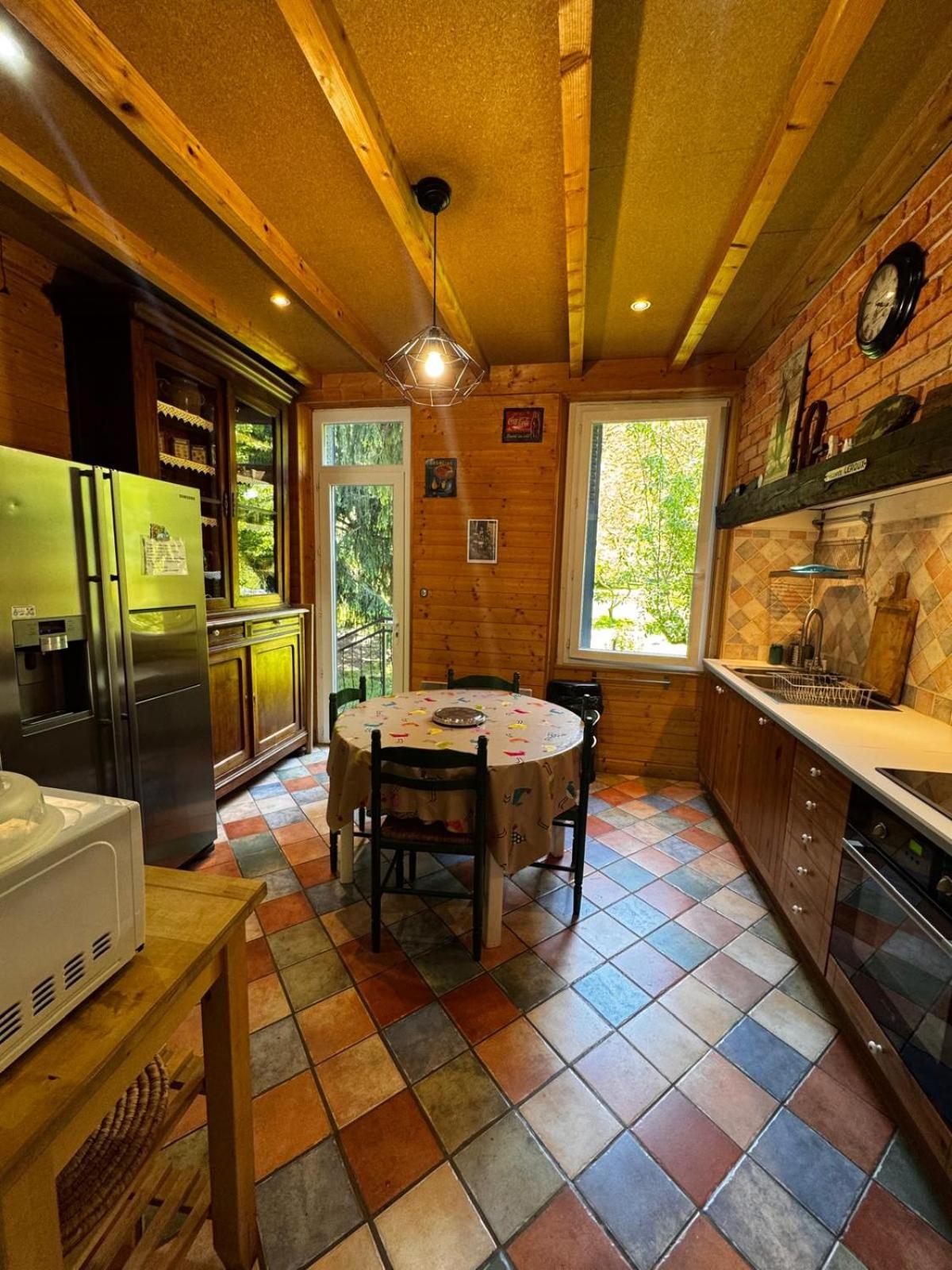 Chalet Tout Confort Proche D Ax 3 Domaines Vebre エクステリア 写真
